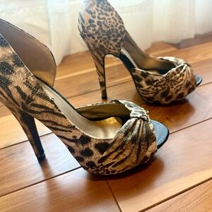 Sexy Leopard Print Peep-Toe High Heel D’Orsay Pumps